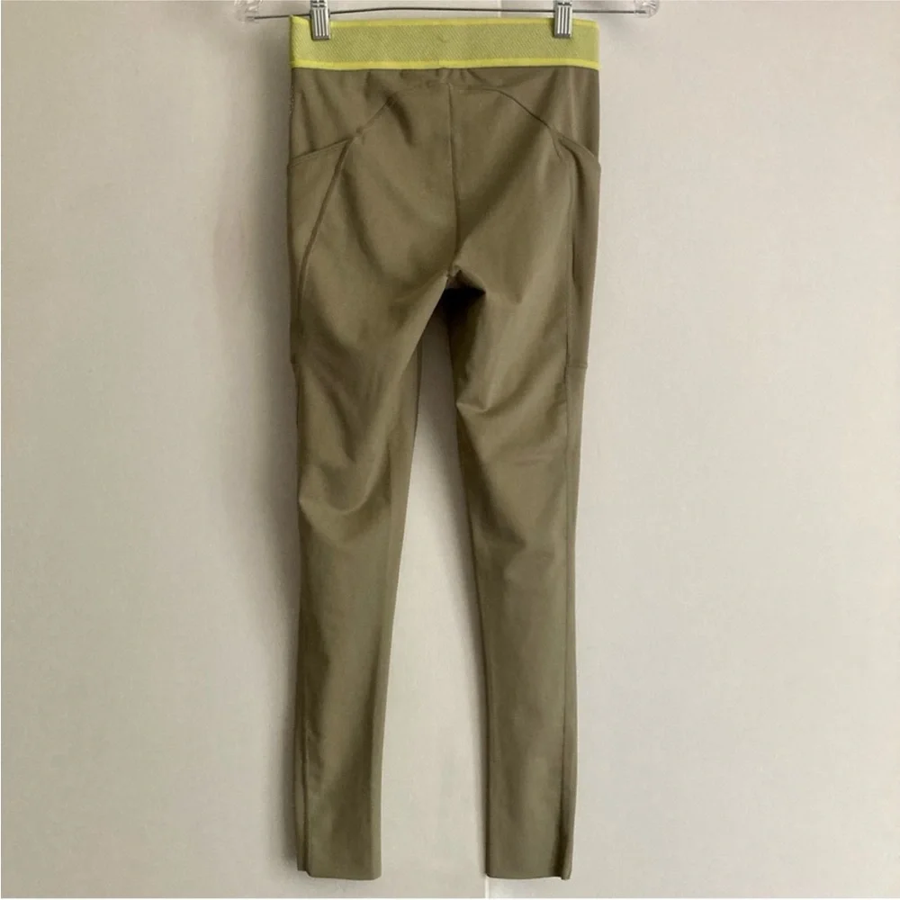 FP Movement Endurance Tights Leggings Size Medium